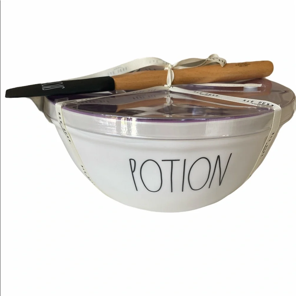 Rae‎ Dunn Halloween Potion Mixing Bowl Spooky Set